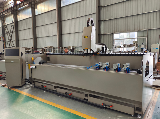 macchina della porta della finestra di alluminio di 3200mm per i fori di macinazione di perforazione di CNC con la funzione di ATC