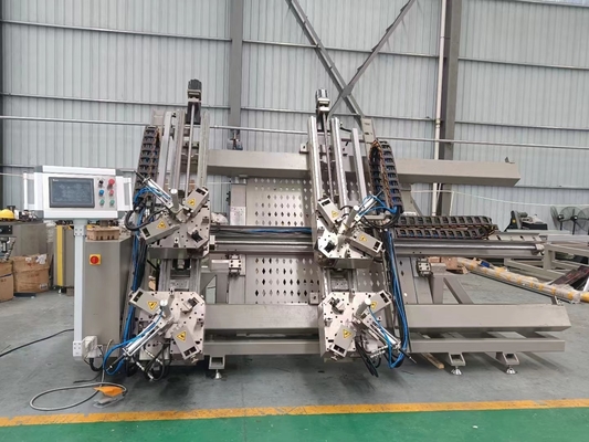 4 Testa CNC per le porte e le macchine in alluminio