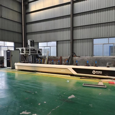Perfilo di alluminio 4 assi Centro di lavorazione CNC automatico controllato con 4 assi per fabbrica di pareti a tenda