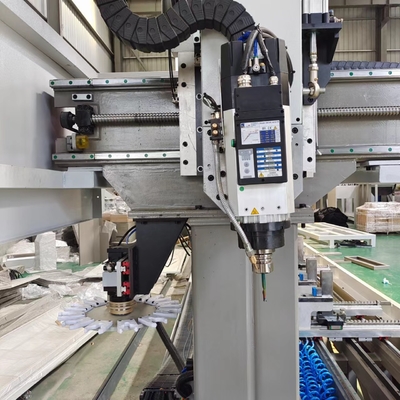 4 Assi macchina per la parete a tenda 600 mm Profilo di alluminio Cnc macchina di perforazione fresatura
