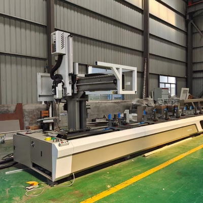 4 Assi macchina per la parete a tenda 600 mm Profilo di alluminio Cnc macchina di perforazione fresatura