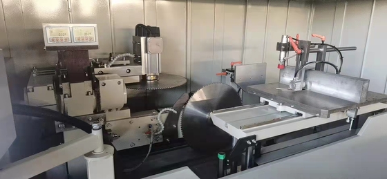 Macchina per il taglio di alluminio 5M Macchina CNC per profilo di alluminio