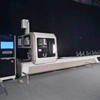 Alta precisione alluminio 4 assi CNC perforazione fresatura ATC centro di lavorazione finestra porta macchina con mandrino rotante