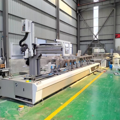 Centri di lavorazione CNC a 4 assi Macchine in alluminio per profili e facciate in alluminio