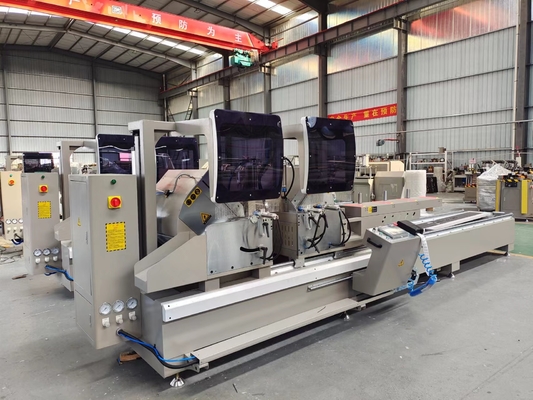 Macchina per la realizzazione di finestre Macchina per il taglio CNC Tela a doppia testa Mitra per profilo di alluminio Con certificato CE