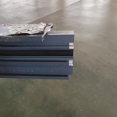5 assi CNC finitura finitura fresatura macchina finestra porta macchina per il profilo di alluminio