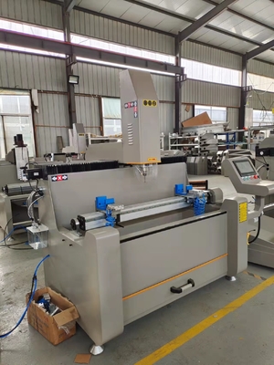 Macchine per la fresatura a perforazione CNC con lunghezza di lavorazione 1200 mm