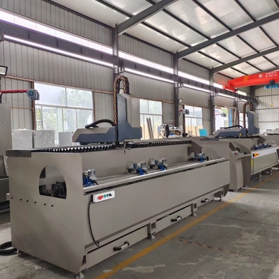 2500mm CNC per la trivellazione macchina di fresatura automatico muro di tenda e porta di alluminio finestra di lavorazione di produzione