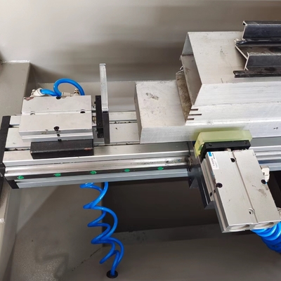 1500mm Doppio capo CNC per la perforazione e la fresatura Copia macchine router CNC finestra porta macchina di produzione
