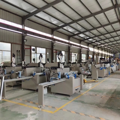 Alumini/UPVC/PVC Automatica CNC Porta Serratura Buco Profilo Perforazione Fresatura Macchina Finestra in alluminio