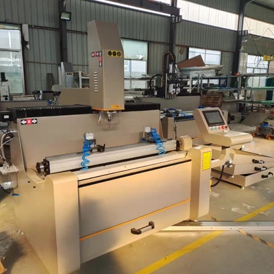1200 mm Macchine per la fabbricazione di porte e finestre in alluminio Cnc Copia Router Macchine per la fresatura e perforazione per la fabbricazione di alluminio