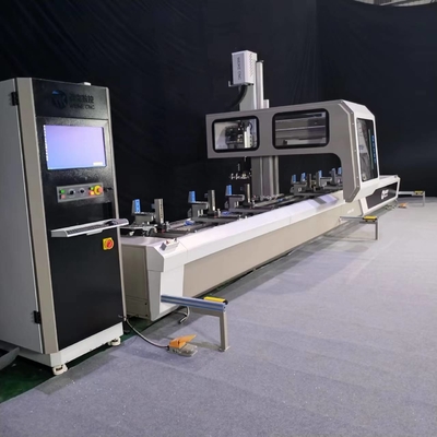 6500mm Centro di lavorazione CNC a 4 assi Macchine CNC per la lavorazione di profili per pareti a tenda in alluminio