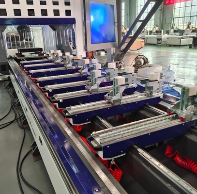 Centrale di lavorazione CNC in alluminio a 5 assi Macchina per la perforazione e taglio CNC con lama da sega da 300 mm