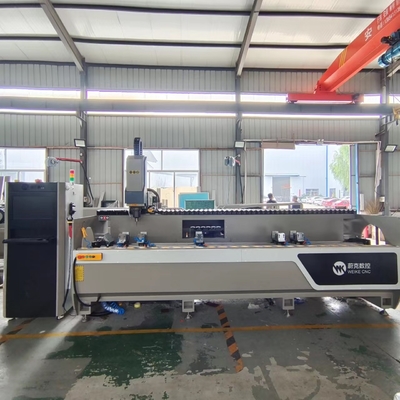3 assi centro di lavorazione CNC in alluminio con tavolo da lavoro può essere ruotato da +90° a -90°