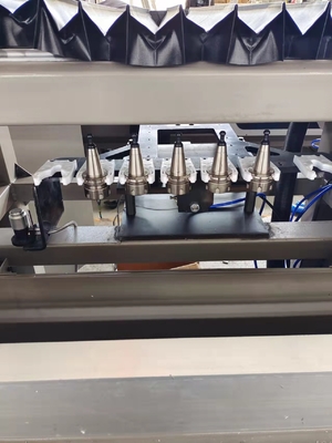 Centro di lavorazione CNC 380V/50HZ con lunghezza di lavorazione di 3,2 m in vendita