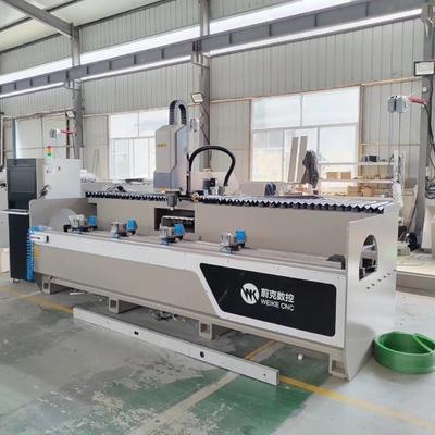 Macchina per perforare CNC in alluminio per porta finestra 3200mm 3000mm Centro di lavorazione CNC a 3 assi con 6 cambio attrezzi