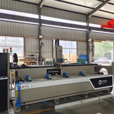 3200mm 3000mm Aluminio UPVC Verticale Spindle CNC Centro di lavorazione
