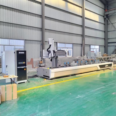 Centro di lavoro in alluminio per lavorazione CNC a 4 assi