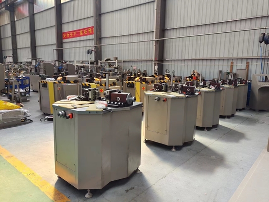 Macchine per il crimping degli angoli di profilo di alluminio Automatic Corner Combining function Front Position up and down Easy take off