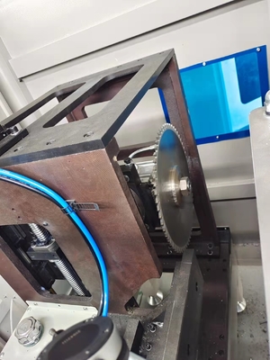 Macchine per la fresatura a punta CNC