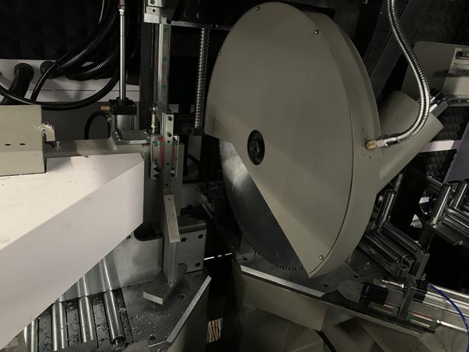 Centrale di fresatura per taglio e perforazione di profili di alluminio 0